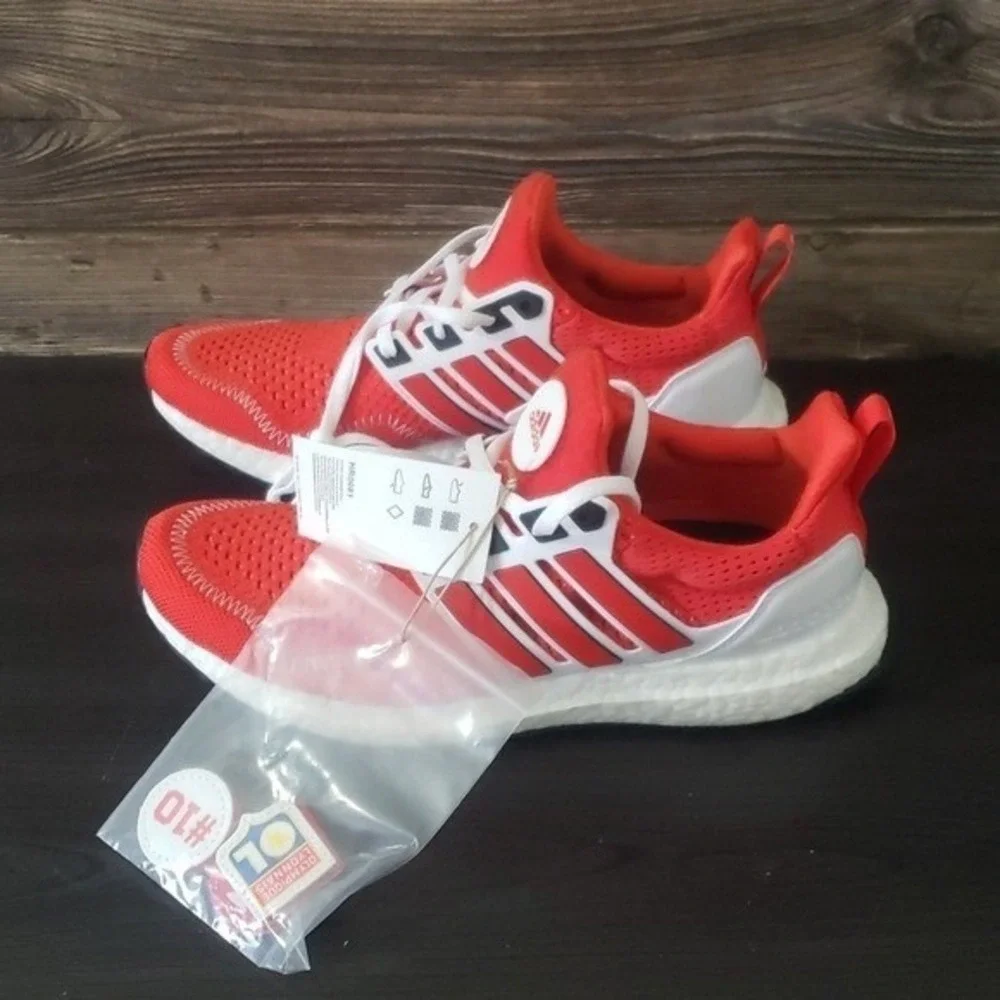 New Adidas Ultraboost Unisex Sneakers Red Running Lightweight Gym Workout‎ Shoes